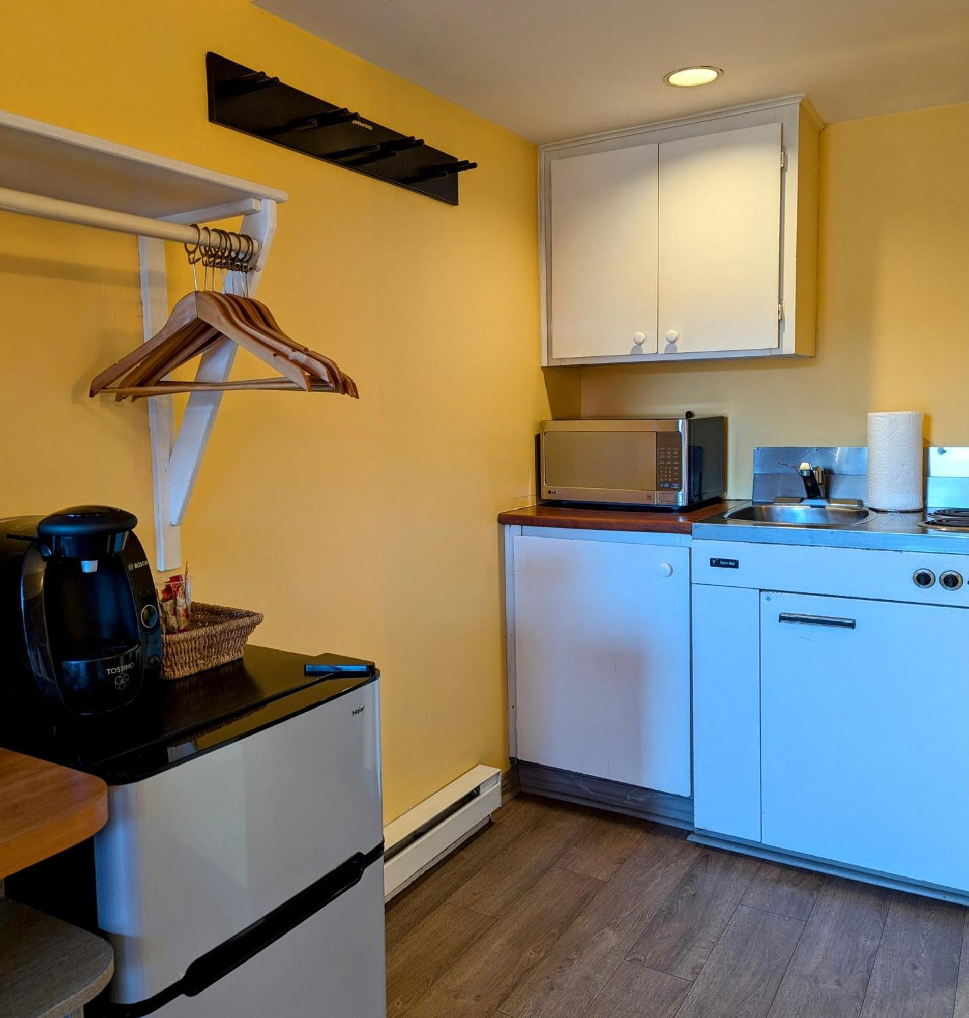 Motel Des Pentes Et Suites Saint-Sauveur-des-Monts 외부 사진