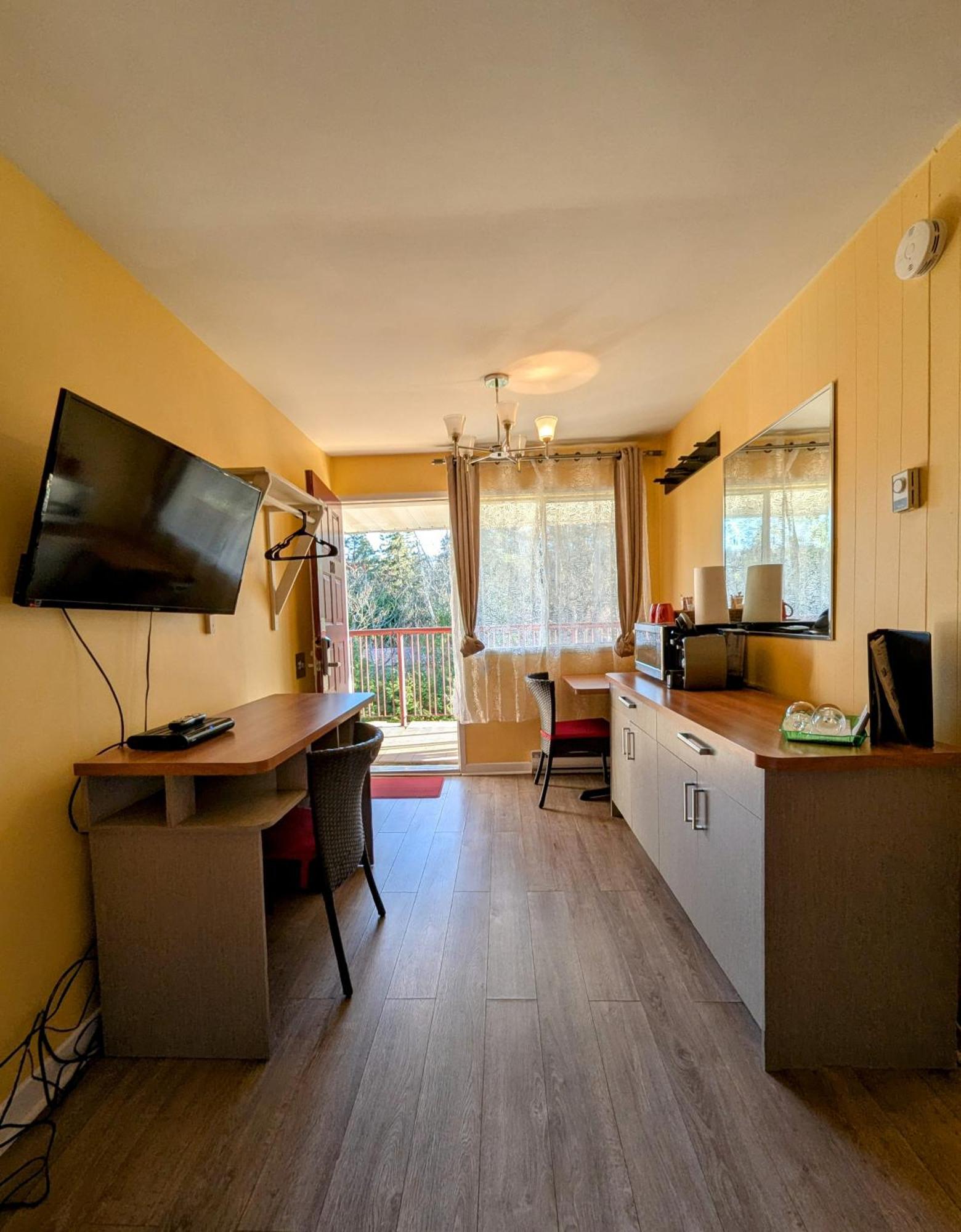 Motel Des Pentes Et Suites Saint-Sauveur-des-Monts 외부 사진